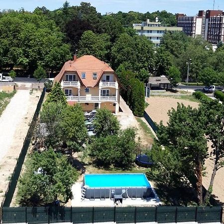 Attila Vendeghaz Lägenhet Hévíz Exteriör bild